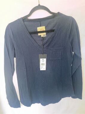 Chaser Navy V-Neck Pocket Tee